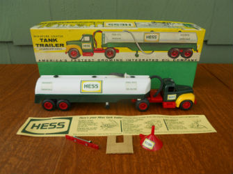 1964-1965 Hess Tanker Trailer Hess Holiday Toys
