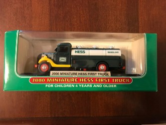 2000 2000 Hess Miniature First Truck: The Historical Mini