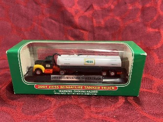 2004 2004 Hess Miniature Tanker Truck: The 40th Anniversary Mini