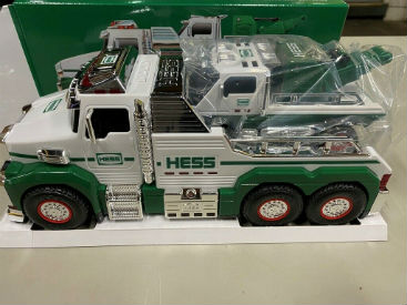 2019 2019 Hess Tow Truck Rescue Team