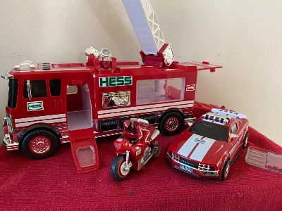 2024 2024 60th Anniversary Fire Truck with Car and Motorcycle